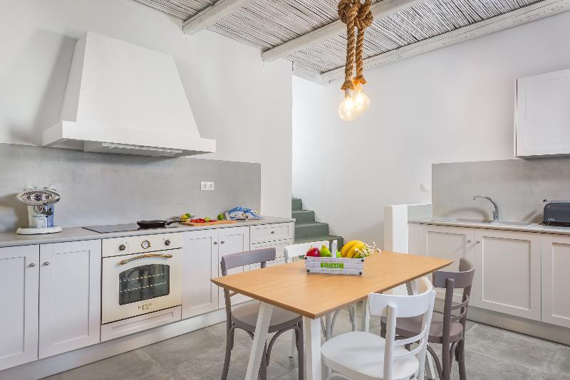 White Village Λαχανιά Εξωτερικό φωτογραφία